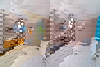 Dosso Dossi Hotels & Spa Downtown