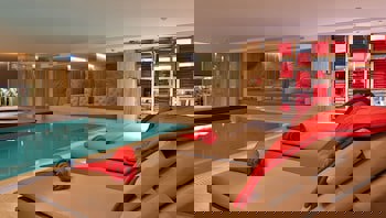 Dosso Dossi Hotels & Spa Downtown