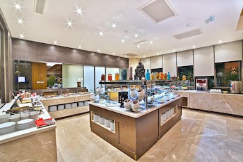 Dosso Dossi Hotels & Spa Downtown
