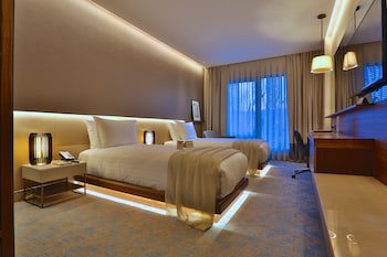 Dosso Dossi Hotels & Spa Downtown