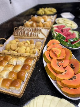 Brasa Lia Park Hotel