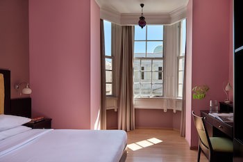 Delphi Art Hotel galeri fotoğrafı