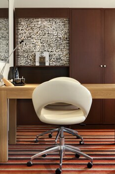 Best Western Plus Grand Winston