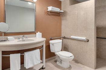 Four Points By Sheraton Galerias Monterrey