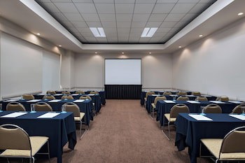 Four Points By Sheraton Galerias Monterrey