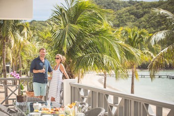 Carlisle Bay