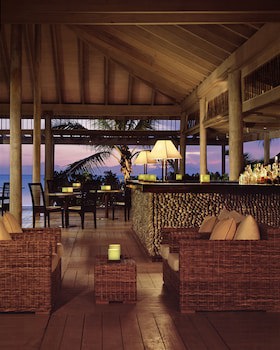 Carlisle Bay