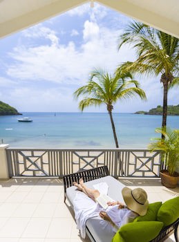 Carlisle Bay