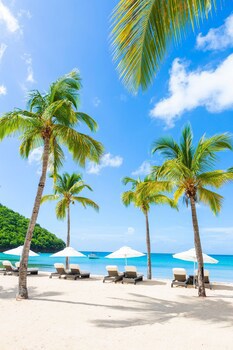 Carlisle Bay