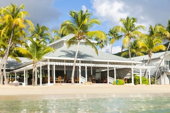 Carlisle Bay