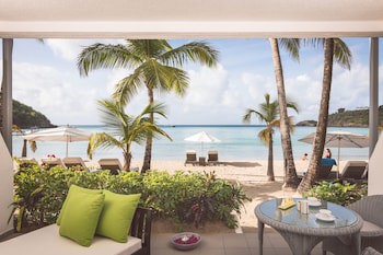 Carlisle Bay