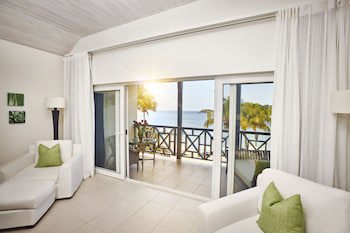 Carlisle Bay