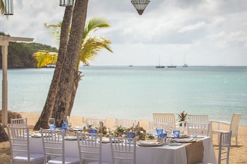 Carlisle Bay