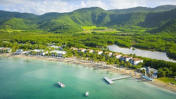 Carlisle Bay