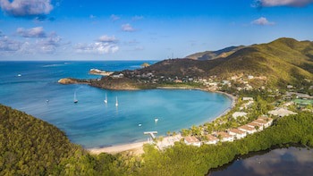 Carlisle Bay