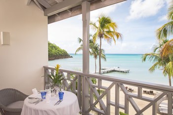 Carlisle Bay