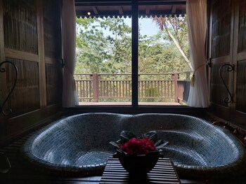 Mesastila Resort And Spa