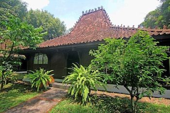 Mesastila Resort And Spa
