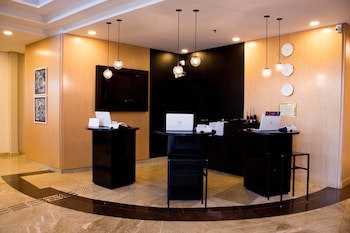 Blue Tree Towers Analia Franco Tatuape