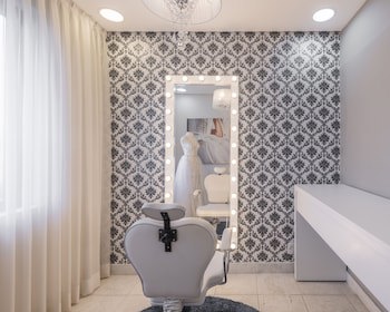 Blue Tree Towers Analia Franco Tatuape