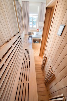 Hotel Bookquet