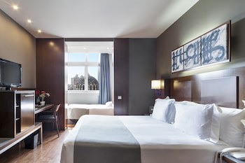 Acta Atrium Palace