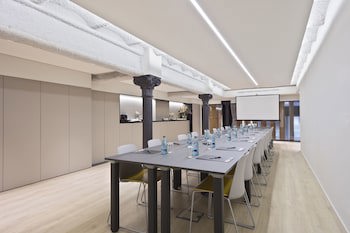 Acta Atrium Palace