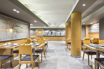 Acta Atrium Palace