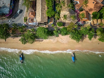 Vacation Village Phra Nang Inn