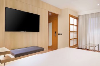 Ac Hotel Tarragona By Marriott