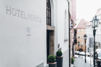 Design Hotel Neruda