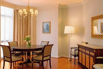 Sheraton Kuwait, A Luxury Collection Hotel, Kuwait City