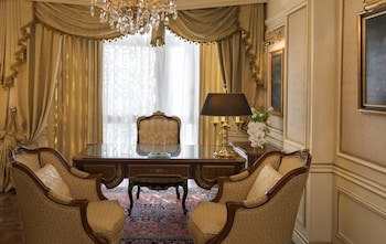 Sheraton Kuwait, A Luxury Collection Hotel, Kuwait City