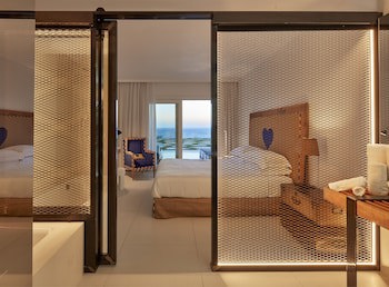 Royal Myconian - Leading Hotels of the World galeri fotoğrafı