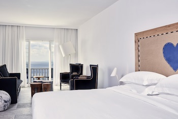 Royal Myconian - Leading Hotels of the World galeri fotoğrafı