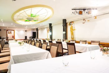 Alfa Hotel