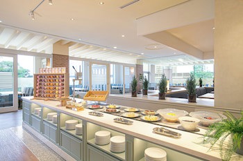 Oriental Hotel Tokyo Bay