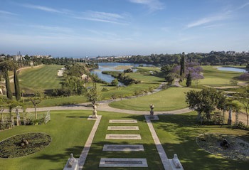 Anantara Villa Padierna Palace Benahavis Marbella