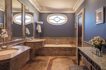 Anantara Villa Padierna Palace Benahavis Marbella
