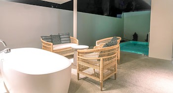 Baan Haad Ngam Boutique Resort & Villas