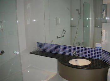 Holiday Inn Express Montmelo