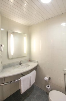 Ibis Joinville