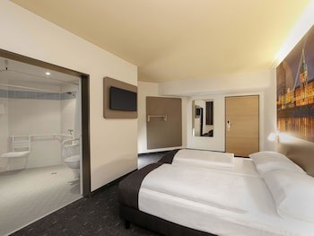 B&B Hotel Berlin City-West galeri fotoğrafı