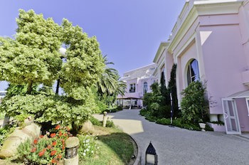Regency Tunis Hotel