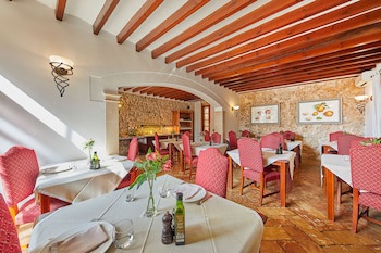 Cas Comte Suites & Spa - Adults Only