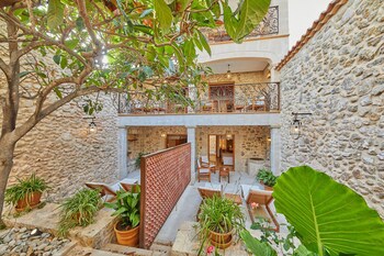 Cas Comte Suites & Spa - Adults Only