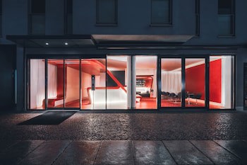 Hotel Q