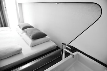 Hotel Q galeri fotoğrafı