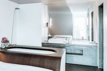 Hotel Q galeri fotoğrafı