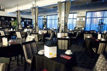 The Cumberland Hotel - Oceana Collection